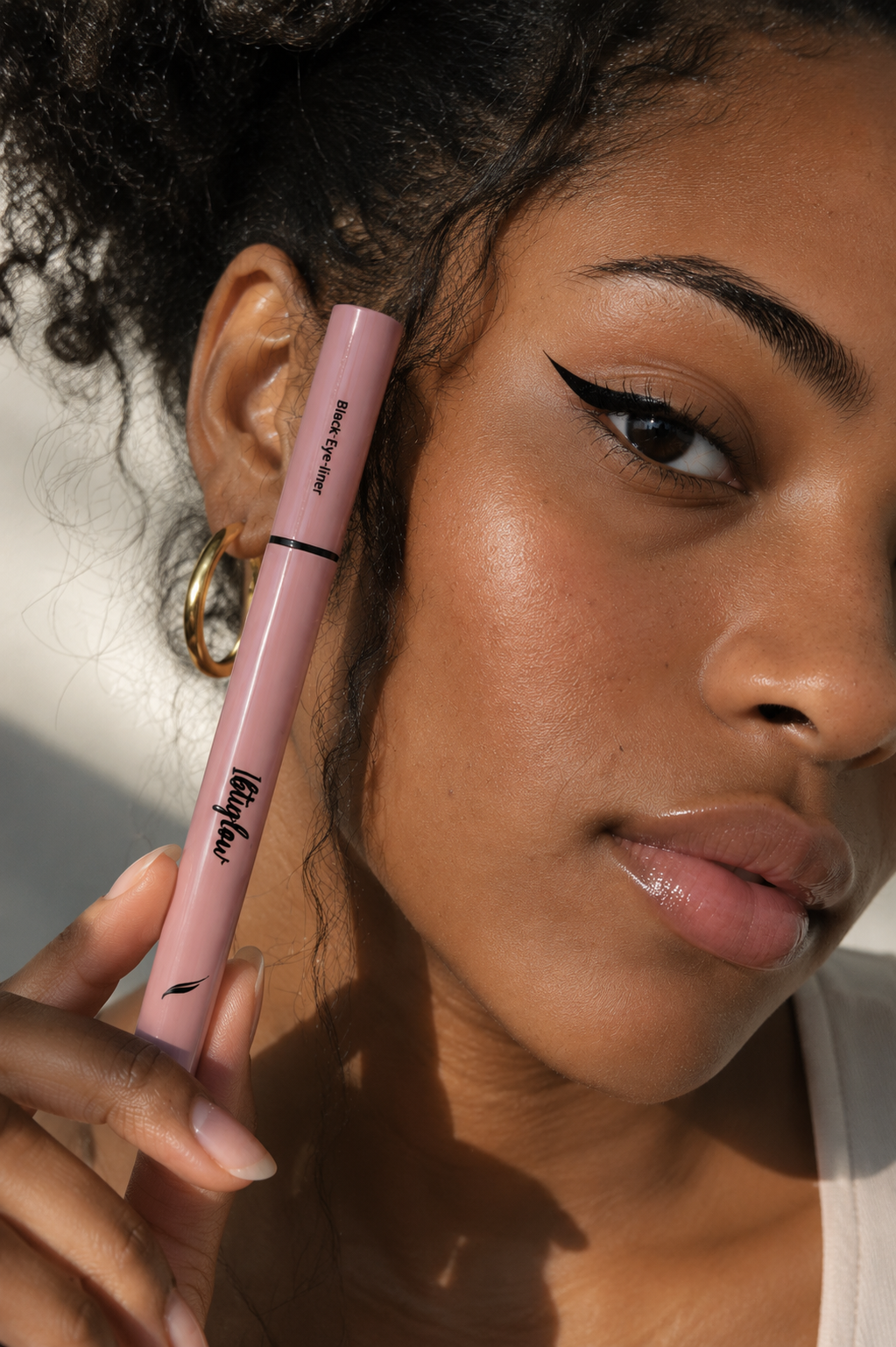 Ibtiglow Black Eye-liner – Eye-liner Noir Précision